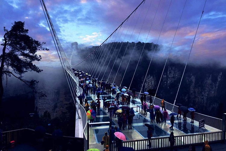 長沙出發(fā)到張家界玻璃橋、天門山、玻璃棧道、鳳凰古城3日游