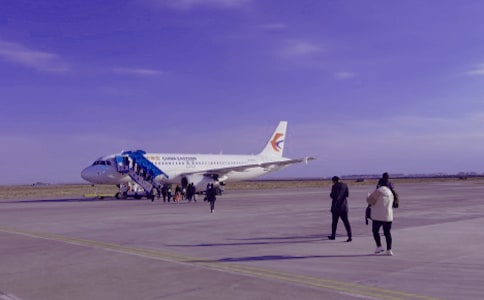 飛機(jī)登機(jī)策略分析Ⅱ-利用微分幾何模擬登機(jī)