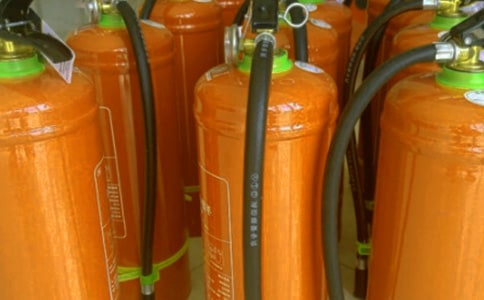 �ɷۜ�����ݾ����Y(ji��)�����x13ƪ��