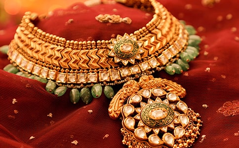 首飾實習報告3篇