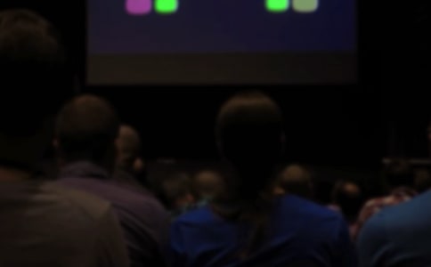 ���{�������Ӱ�^���