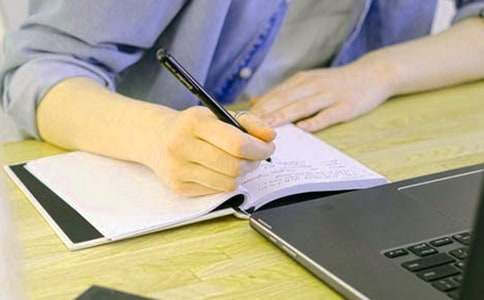 (熱)《吶喊》讀后感