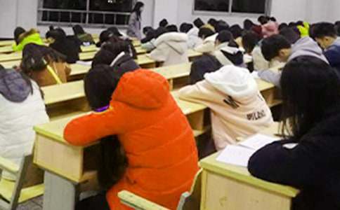 考試反思作文(優(yōu)秀)