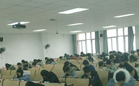 實用的考試反思作文300字匯編10篇