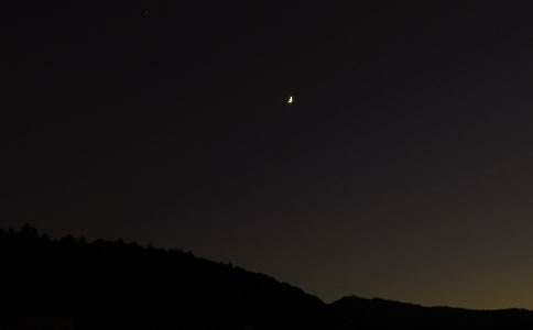 2025���ů���������Z���ż���77�l