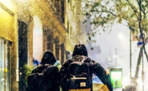 ��ѩ���������ľ����f�f����