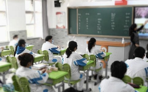 �W(xu��)���´�����ӛ���ĺϼ�5ƪ