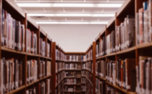 �Ґ��ҵČW(xu��)У���ļ��\[15ƪ]