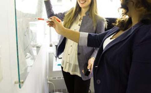 �ͷ�����(w��)�T����؟(z��)����Ʒ14ƪ��