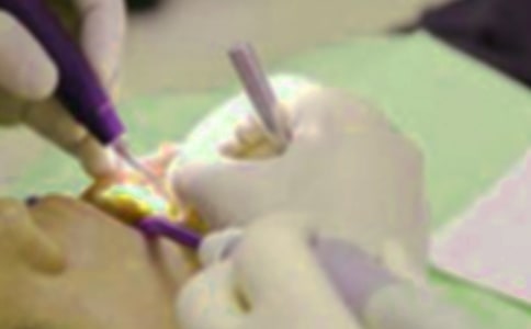 小班語言小熊拔牙教案