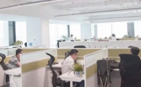 [�]]�k���ҹ����ƶ�