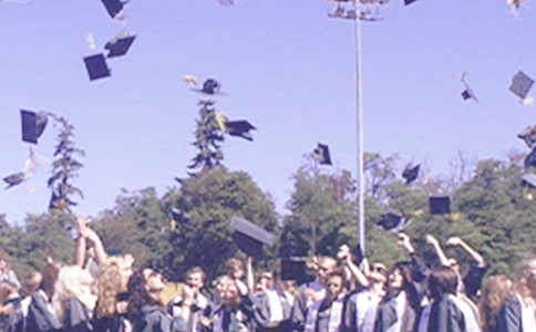 ����Ʒ�����I(y��)���Č������8ƪ