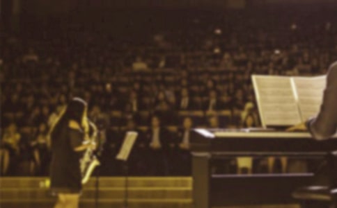 ���I(y��)��������~�_����