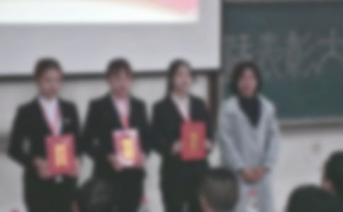 ���M���˱��ðl(f��)�Ը�