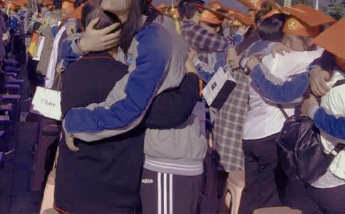 ���˶Y��һ����