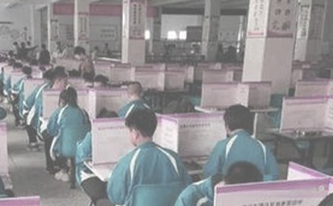 小班吃飯常規(guī)教案優(yōu)秀