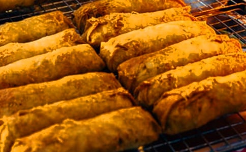 越南春卷滋味棒寫人的作文