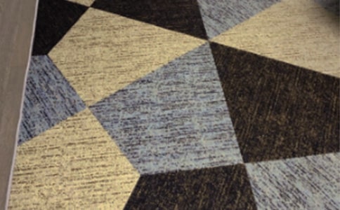 怎樣洗滌面積較大的地毯