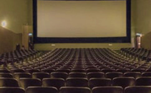 勵(lì)志電影推薦:《平民天后》