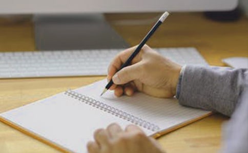 《烽火戲諸侯》讀后感