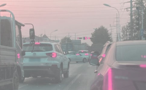 形容堵車(chē)的句子