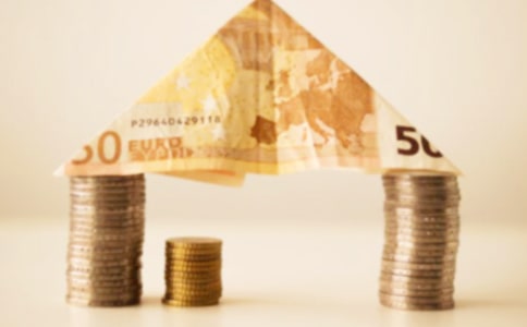 過年祝發(fā)財?shù)淖8UZ7篇