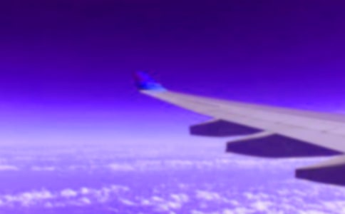 關(guān)于紙飛機(jī)的作文