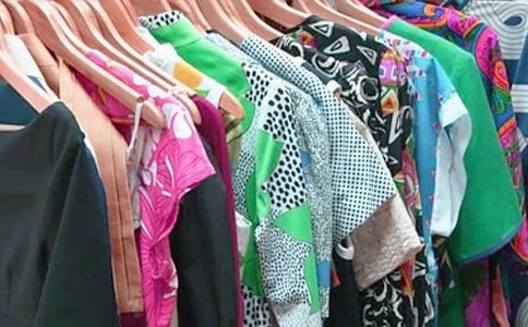 ���b�����U��ͬ����