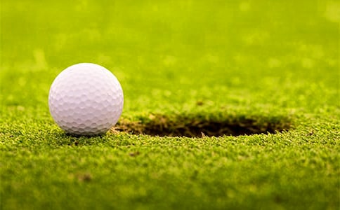 �ߠ�����,һ��(g��)Ů���Đۺ��c���L