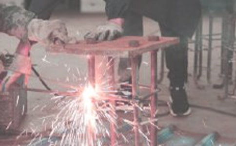 �����A�����ӽ𹤌�(sh��)��(x��)��(b��o)��3ƪ