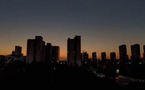 黑夜的思語(yǔ)抒情散文