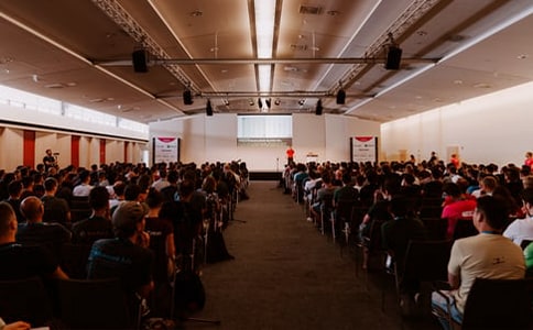 ��(zhu��n)���v���ĵ��w��(hu��)�����x22ƪ��