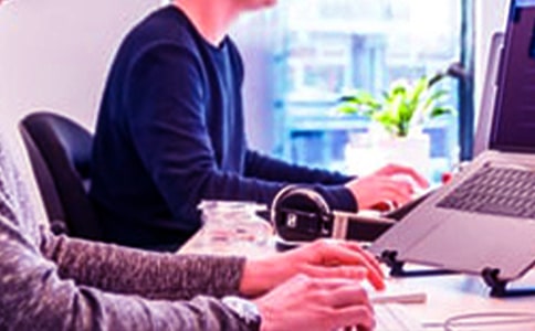 120億元建設(shè)示范基地 為大學(xué)生就業(yè)創(chuàng)業(yè)鋪通道