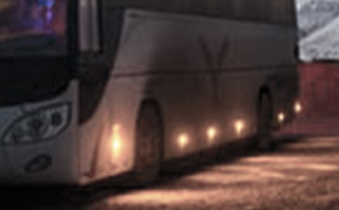 關(guān)于秋天的作文:秋風(fēng)客車的旅行750字