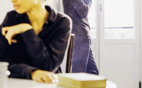 冷漠無情的句子