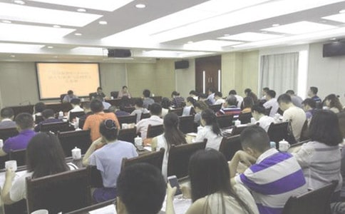 旅游局個(gè)人年終工作總結(jié)