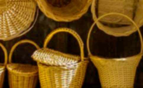 關(guān)于玩籮筐的大班體育活動(dòng)教案