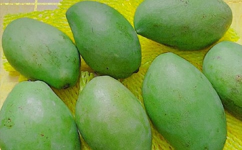 â���������