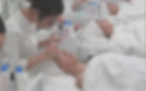 美容師年終工作總結