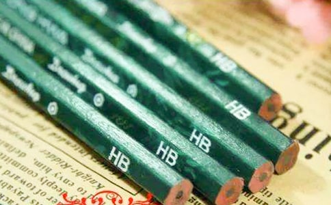 鋼筆和鉛筆作文3篇(集合)