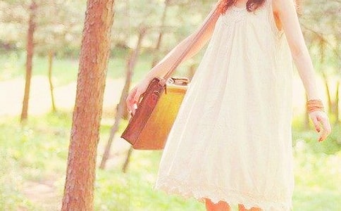 中班美術(shù)花裙子教案