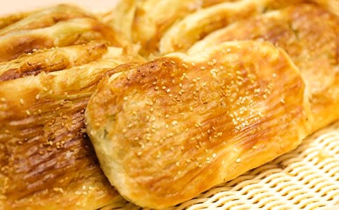 《貼燒餅》中班體育活動(dòng)教案