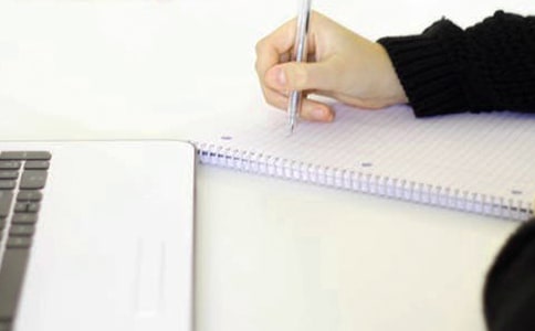 С��C�ϻ��(d��ng)��������桷�f(shu��)�n��ģ��