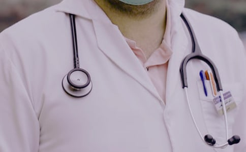 《世界上第一個(gè)聽診器》的教案