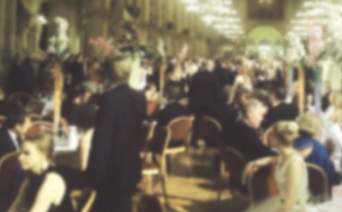 《鞋印舞會》大班美術教案