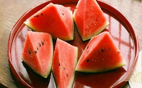 圓圓的西瓜中班美術(shù)活動(dòng)設(shè)計(jì)教案