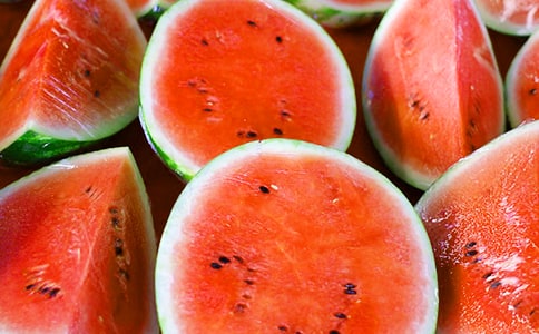 �P(gu��n)�ڑ�������ľ��ӣ����x185�䣩