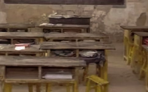 鄉(xiāng)村小學(xué)教師個(gè)人先進(jìn)事跡