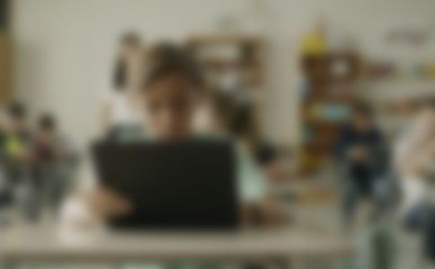 給中小學(xué)生寒假交通安全的一封信