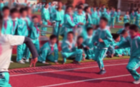 實(shí)驗(yàn)小學(xué)運(yùn)動(dòng)會(huì)入場詞